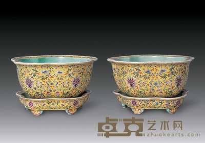 清 黄地粉彩花卉花盆(一对) 直径22.5cm